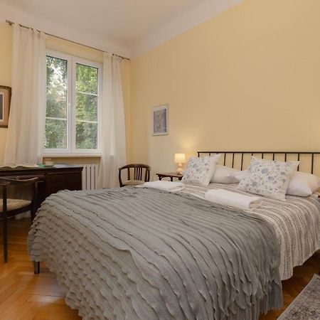 Warsaw New Town Square Apartment For 5 Guests By Noclegi Renters المظهر الخارجي الصورة